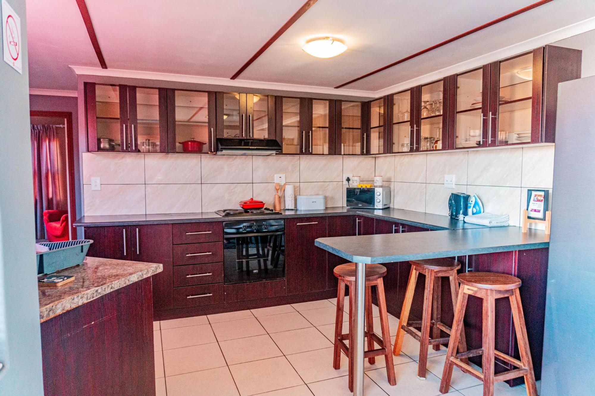 Mossie Inn Accommodation Swakopmund Bagian luar foto